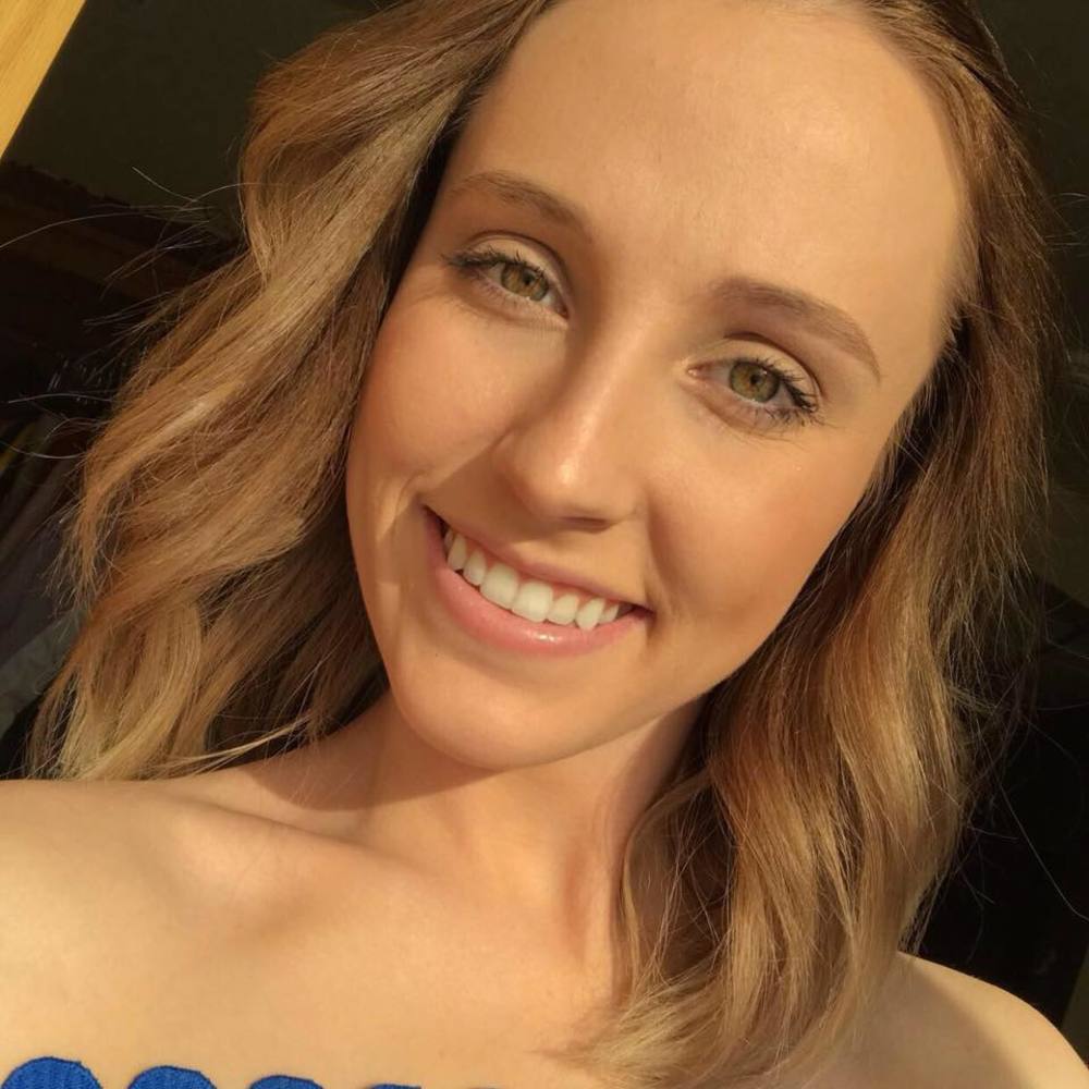 Meet your Posher, Hannah